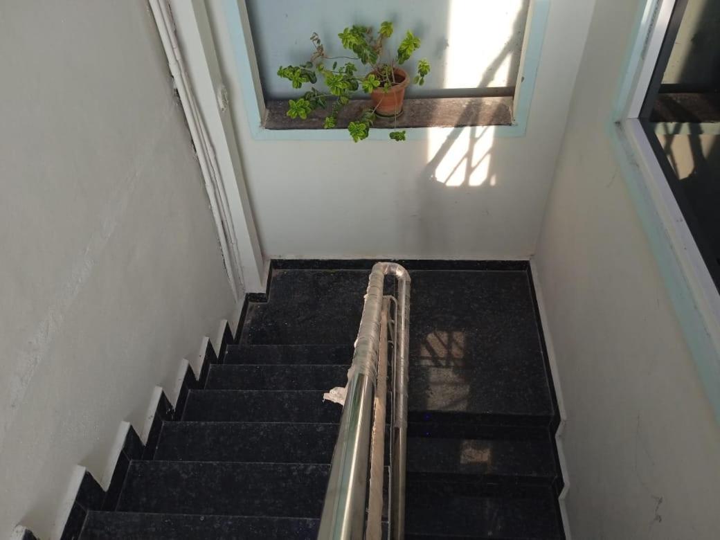 Dziire Service Apartment Hajdarabad Zewnętrze zdjęcie